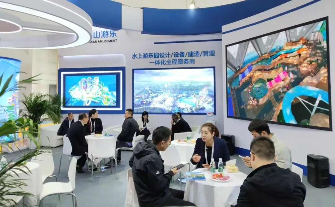 齐聚北京,共绘蓝图 | 金沙游乐亮相2025北京国际游乐展,展现行业领军者风采 齐聚北京,共绘蓝图 | 金沙游乐亮相2025北京国际游乐展,展现行业领军者风采